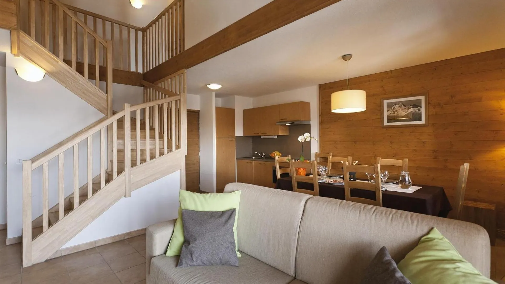 4 Pieces 8 Pers Apartment Sainte-Foy-Tarentaise France